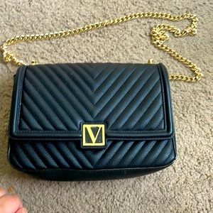 Victoria's Secret bag bought for around 100+ worn once need to sell